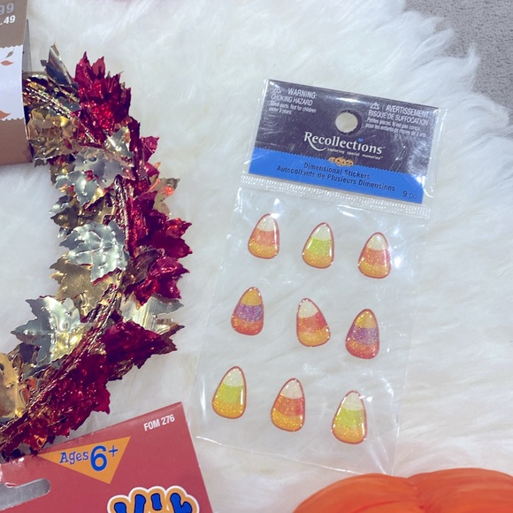 Vintage & New Fall Halloween Lot of Items Home Decor & Kid's + One Free Candle ! - Picture 5 of 8